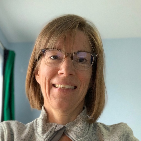 Meet your Posher, Beverly - Picture 1 of 1